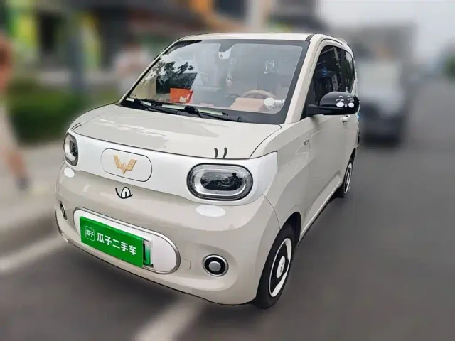 Фотография автомобиля — Wuling Hongguang Mini EV