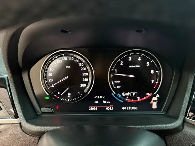 BMW X1 — Фото автомобиля 9