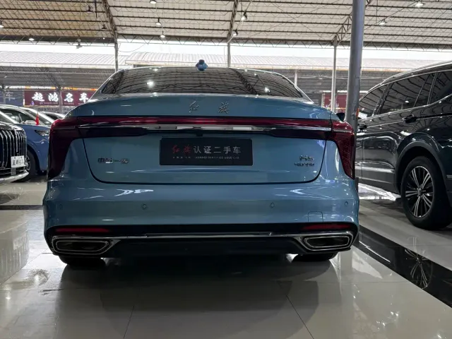Hongqi H5 — Фото автомобиля 9