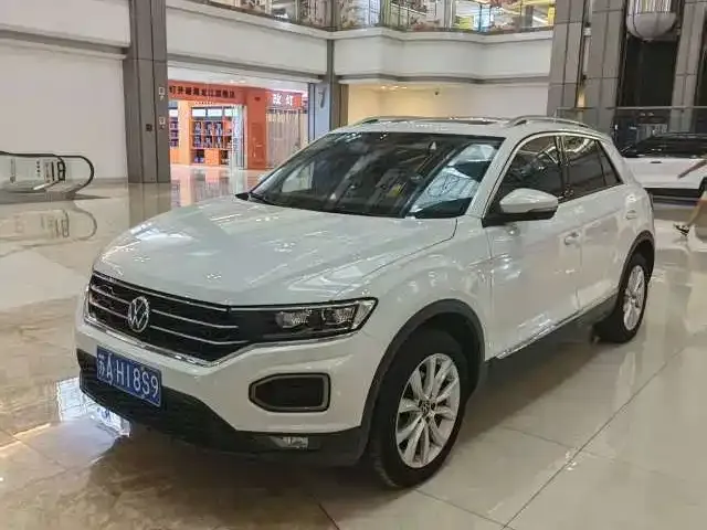Фотография автомобиля — Volkswagen T-Roc