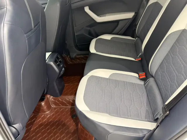 Volkswagen Tharu — Фото автомобиля 14