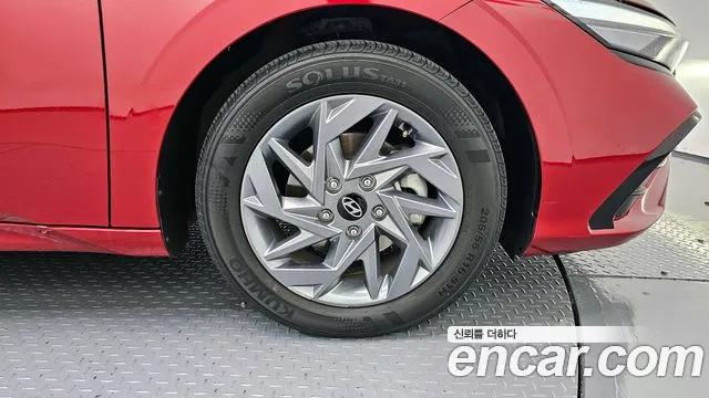 Hyundai AVANTE Smart — Фото автомобиля 5