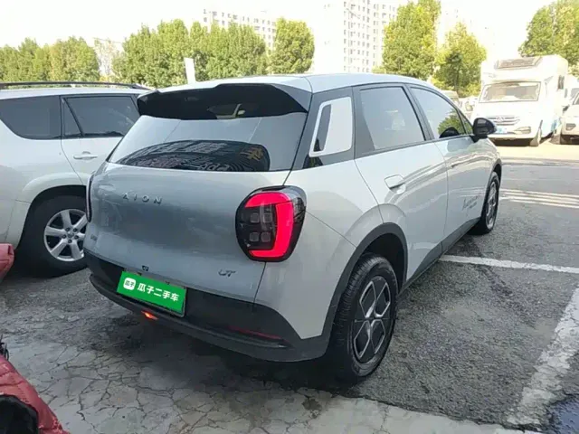 GAC Aion UT — Фото автомобиля 6