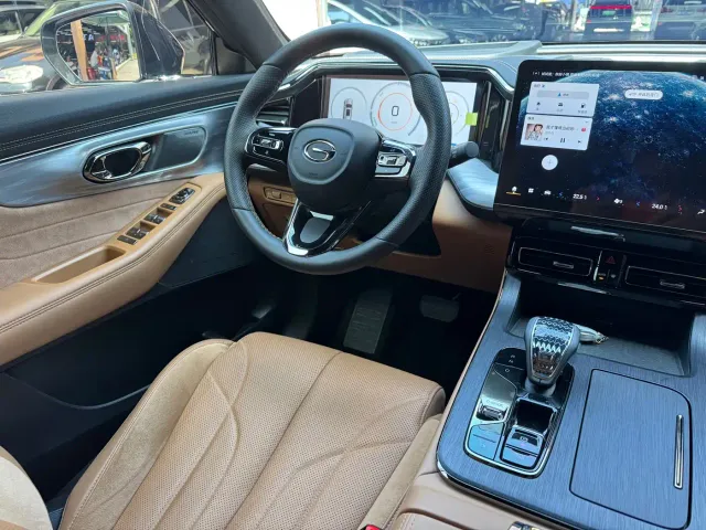 GAC Trumpchi ES9 — Фото автомобиля 10