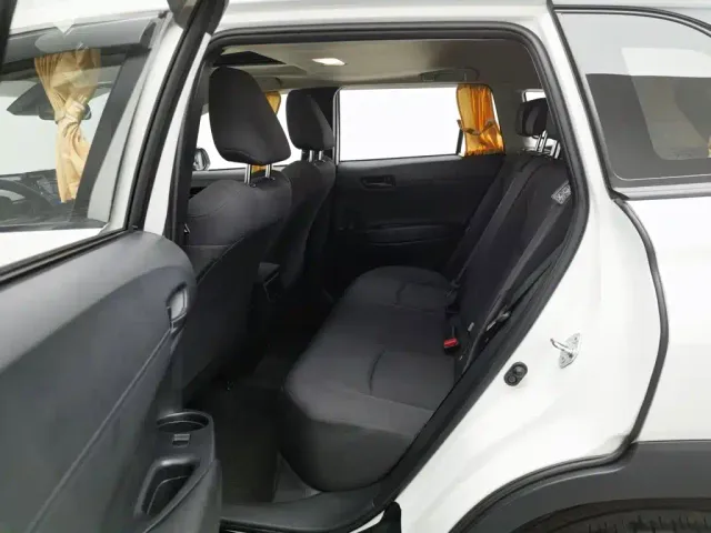 Toyota Corolla Cross — Фото автомобиля 15