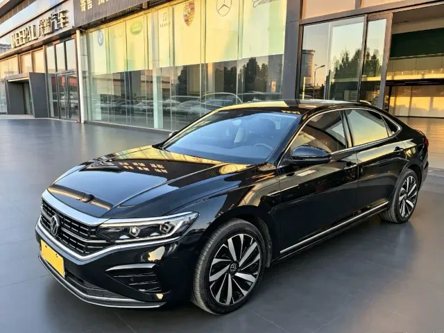 Фотография автомобиля — Volkswagen Passat