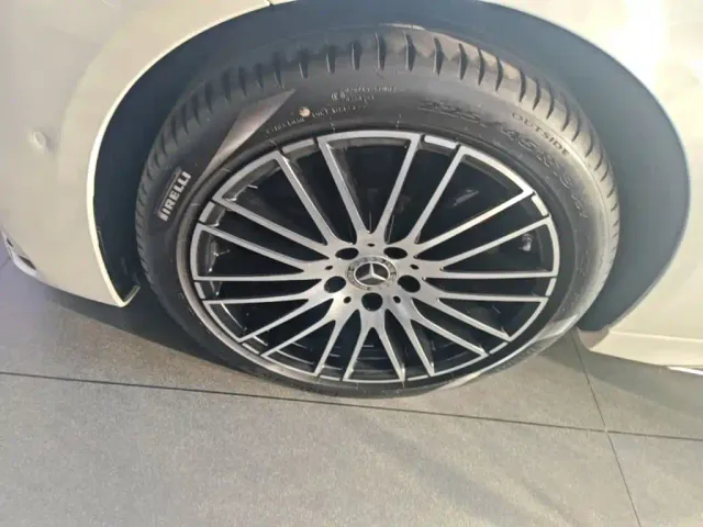 Mercedes-Benz C-Class — Фото автомобиля 22