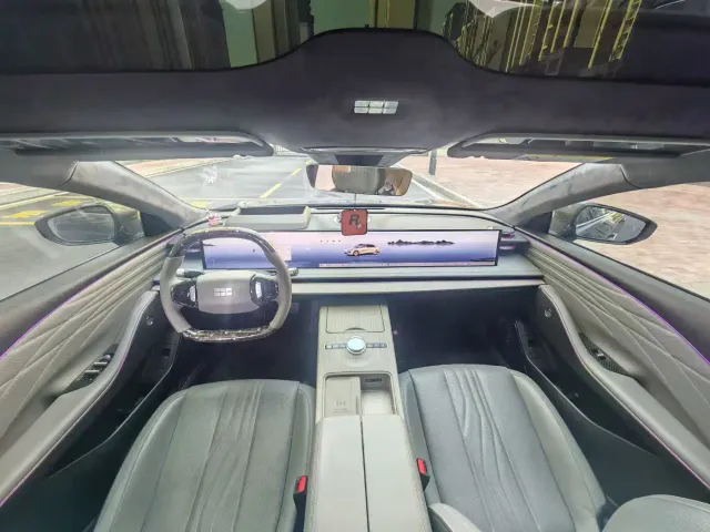 Geely Galaxy E8 — Фото автомобиля 5
