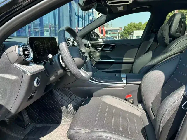 Mercedes-Benz C-Class — Фото автомобиля 10
