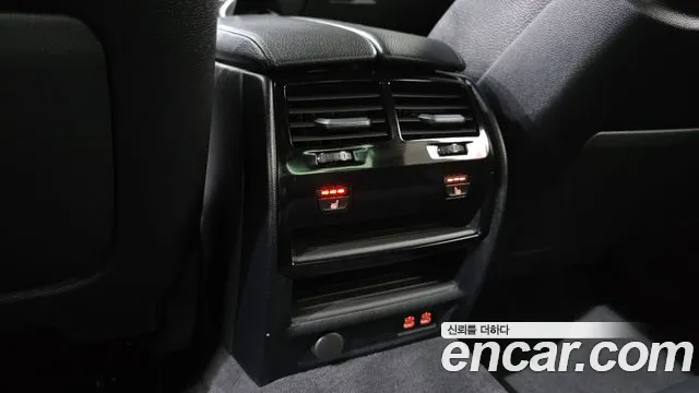 BMW 5-Series — Фото автомобиля 16