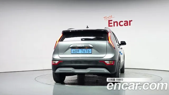 Kia Niro Niro (New) — Фото автомобиля 4