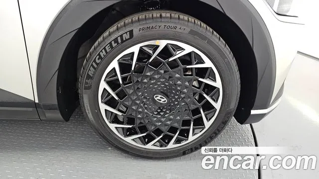 Hyundai Ioniq 5 — Фото автомобиля 6