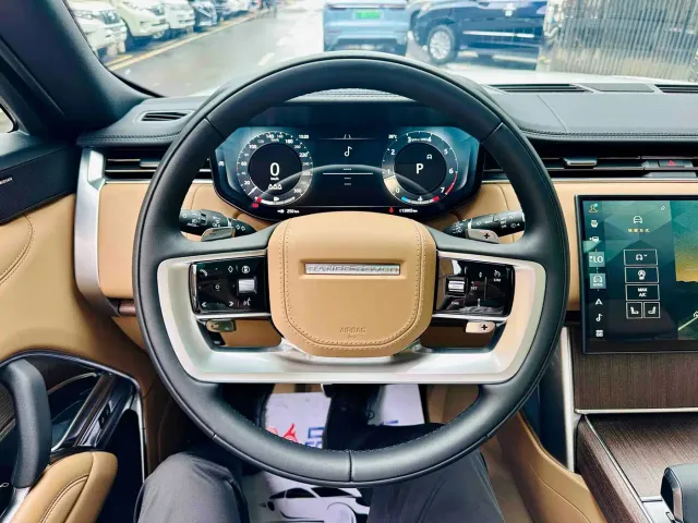 Land Rover Range Rover — Фото автомобиля 8