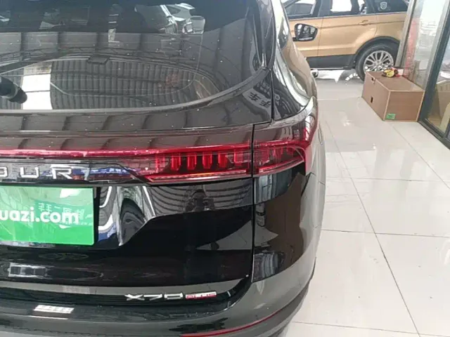 Jetour X70 Plus — Фото автомобиля 7