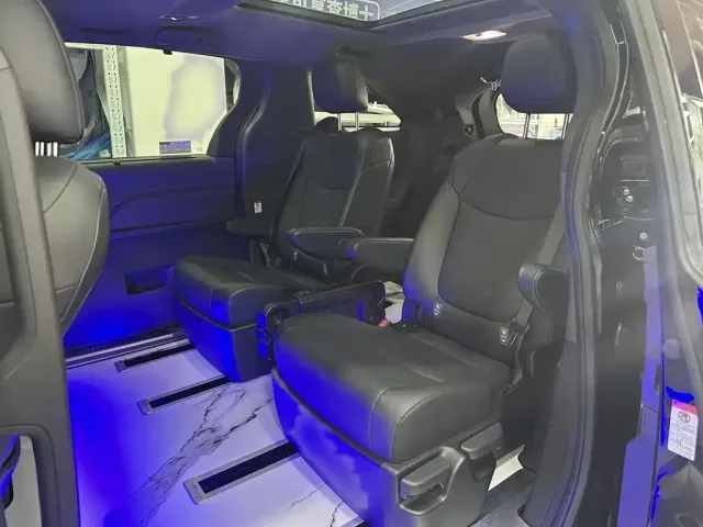 Toyota Granvia — Фото автомобиля 9
