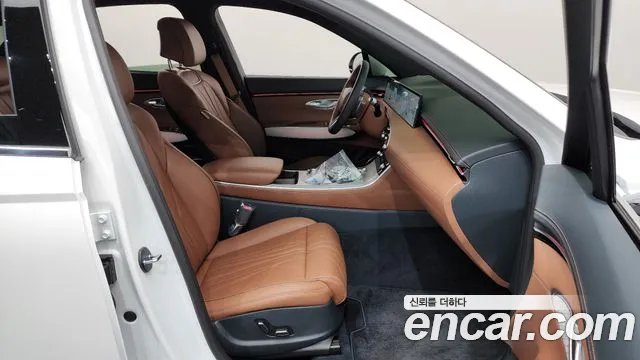 Genesis GV70 2.5T Бензин AWD — Фото автомобиля 21