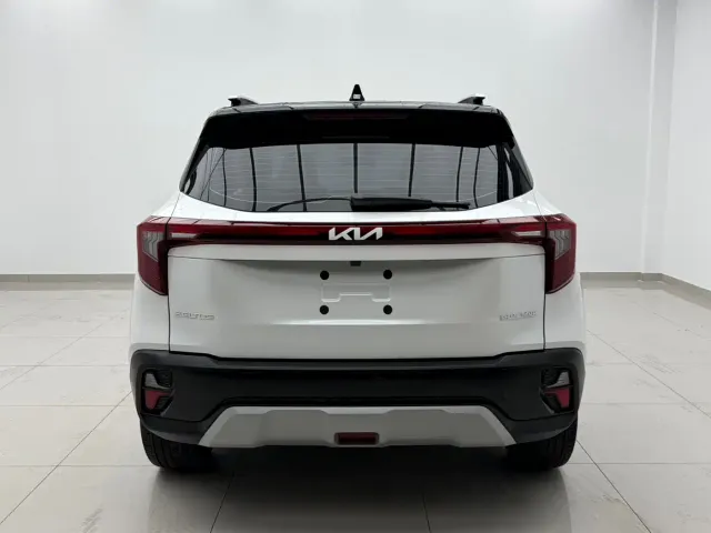 Kia Seltos — Фото автомобиля 4