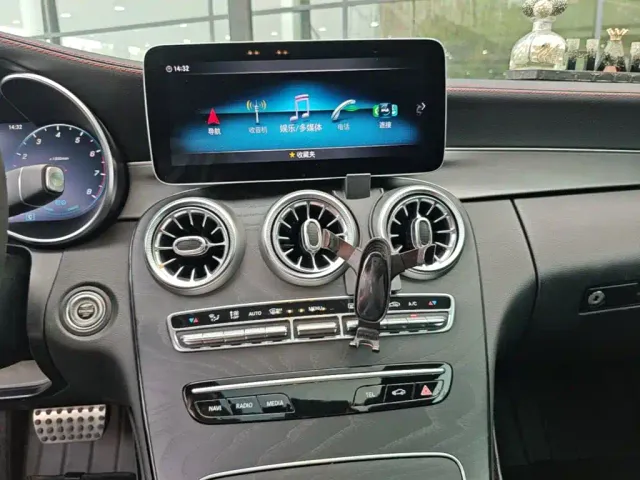 Mercedes-Benz C-Class — Фото автомобиля 12