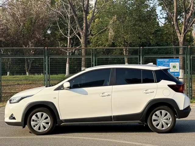 Toyota YARiS L Zhi Xuan — Фото автомобиля 9