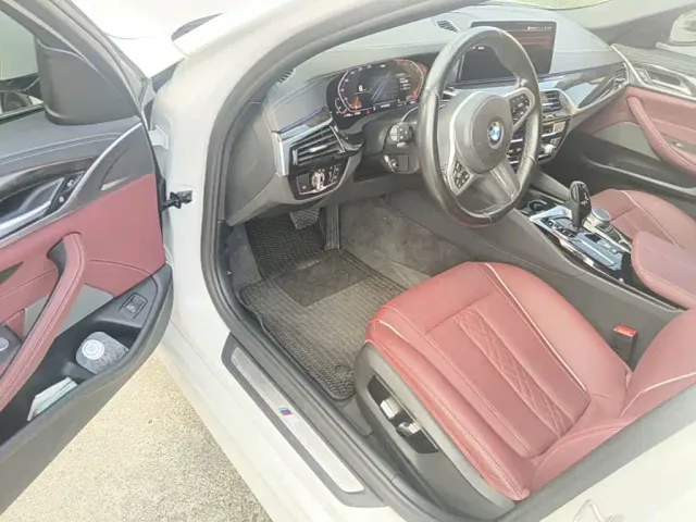 BMW 5 Series — Фото автомобиля 20