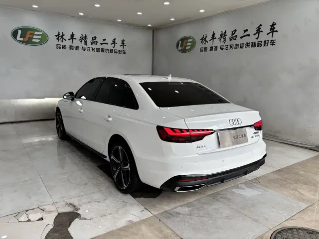 Audi A4L — Фото автомобиля 6