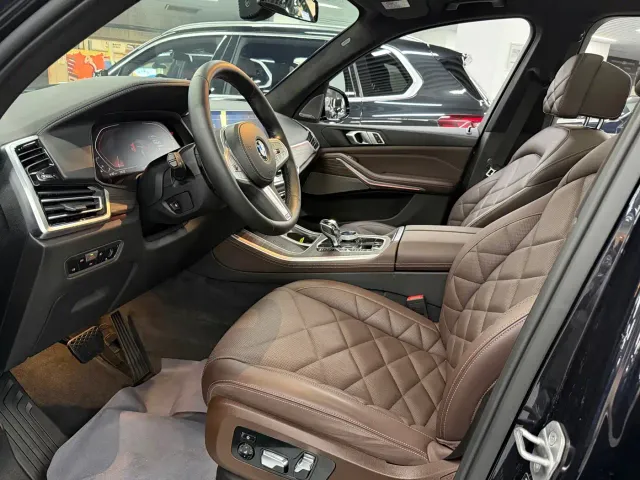 BMW X5 — Фото автомобиля 9