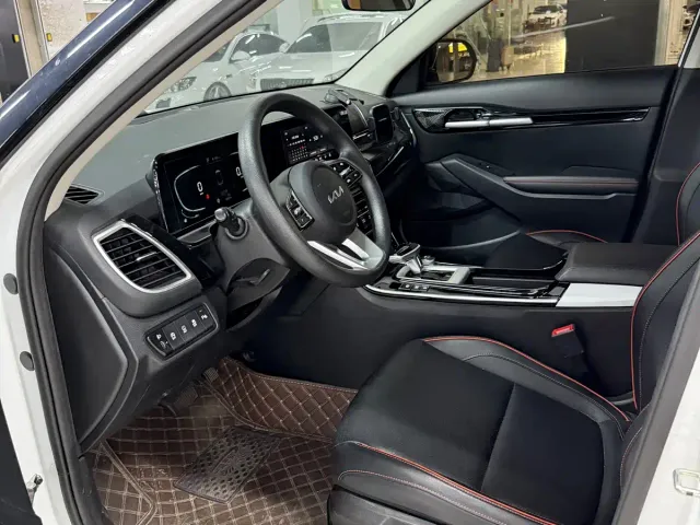 Kia Seltos — Фото автомобиля 2
