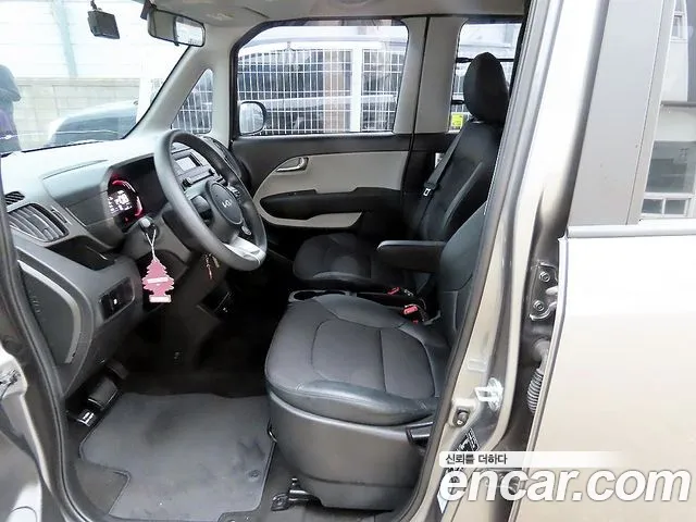 Kia RAY Новый Kia Ray Фургон — Фото автомобиля 5