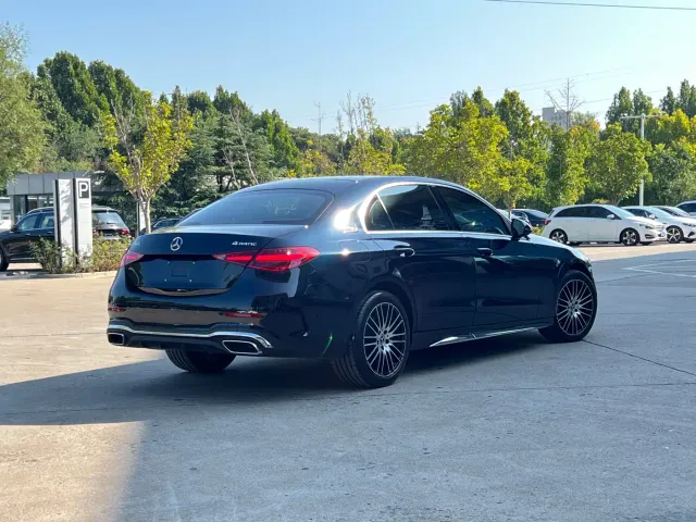 Mercedes-Benz C-Class — Фото автомобиля 6