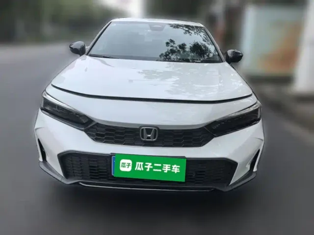 Honda Civic — Фото автомобиля 2