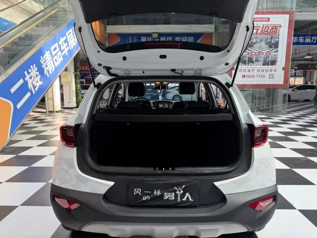 Kia KX1 — Фото автомобиля 8