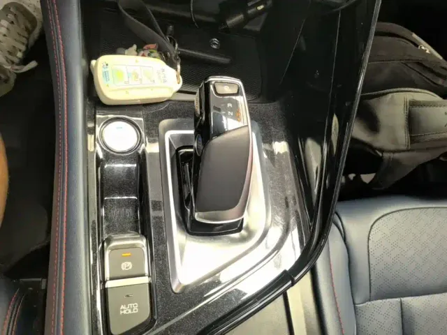 Dongfeng Fengshen AX7 — Фото автомобиля 13