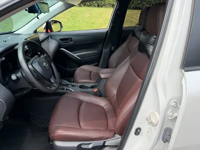 Toyota Corolla Cross — Фото автомобиля 8