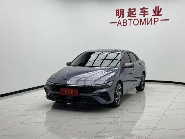 Hyundai Elantra — Фото автомобиля 4
