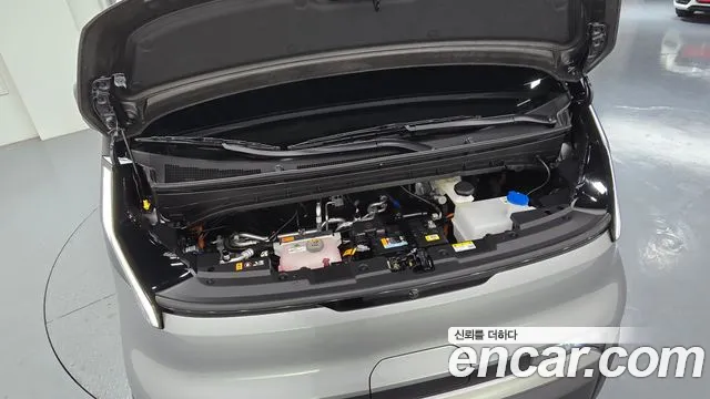 Kia PV5 — Фото автомобиля 6