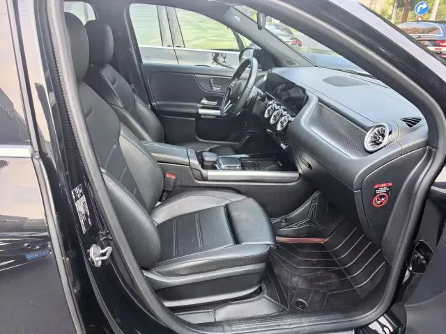 Mercedes-Benz EQA — Фото автомобиля 4