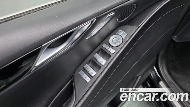 Genesis G80 RG3 — Фото автомобиля 28