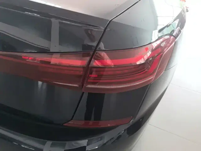 Volkswagen Passat — Фото автомобиля 7