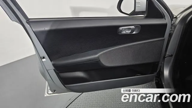 Hyundai Ioniq 6 — Фото автомобиля 13