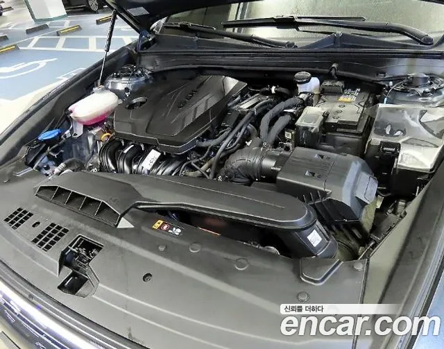 Hyundai Grandeur GN7 — Фото автомобиля 7