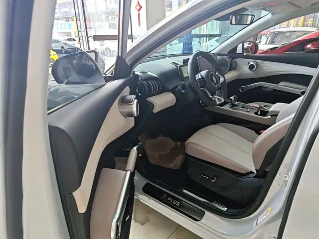 BYD Yuan PLUS — Фото автомобиля 15