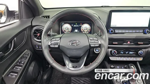 Hyundai Kona New — Фото автомобиля 19