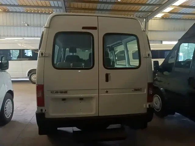 JMC Tesun — Фото автомобиля 5