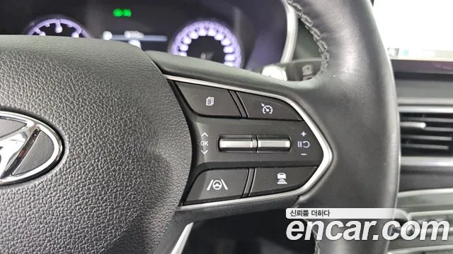 Hyundai Santafe Новый Santa Fe Дизель 2.2 2WD — Фото автомобиля 18