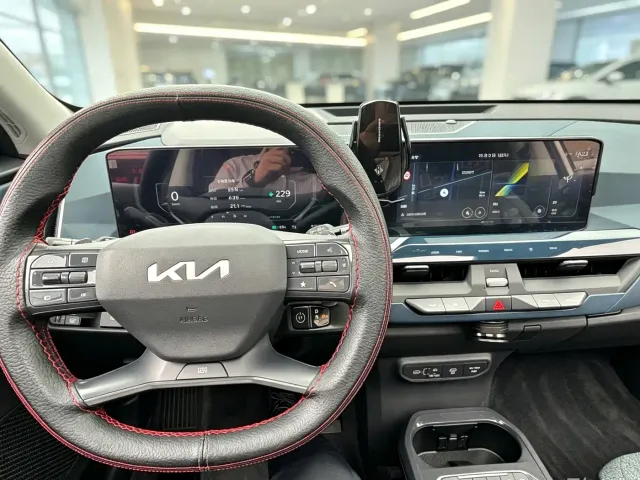 Kia EV5 — Фото автомобиля 13