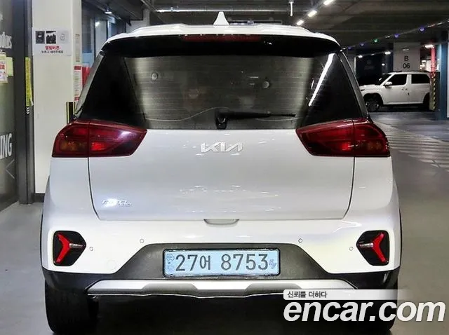 Kia Niro Niro Plus Earth — Фото автомобиля 5