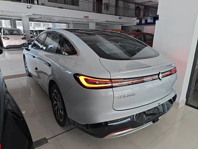 Baojun Xiangjing — Фото автомобиля 4