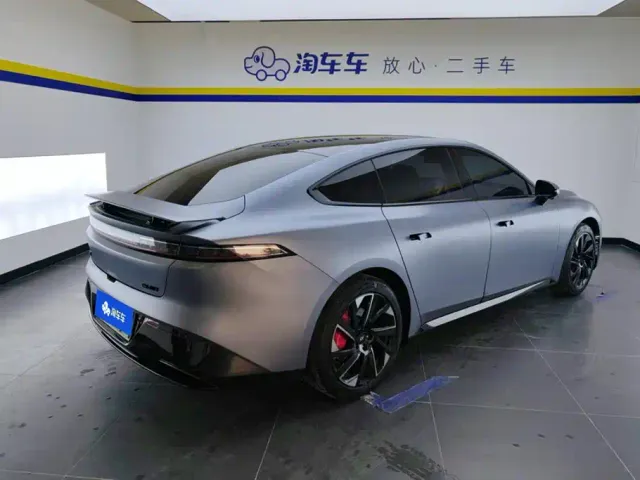 Dongfeng eπ 007 — Фото автомобиля 3