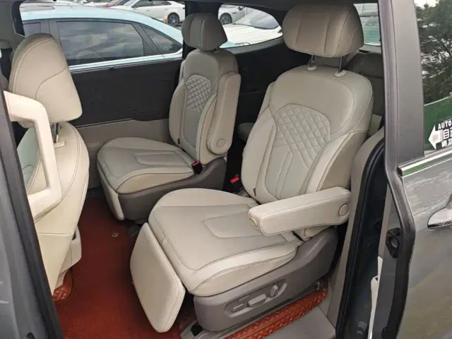 Hyundai Custo — Фото автомобиля 16