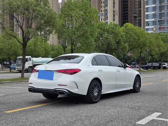 Mercedes-Benz C-Class — Фото автомобиля 11